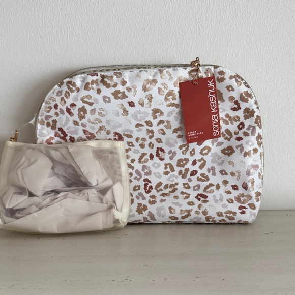 Sonia Kashuk White and Brown Animal Print Cosmetic Bag - Picture 1 of 1